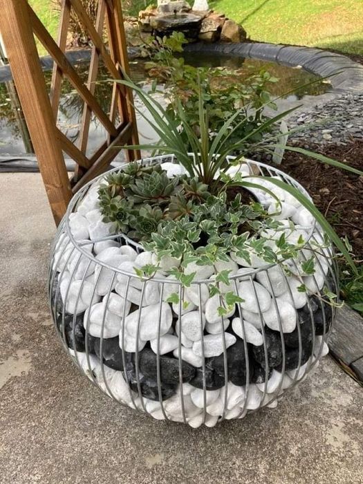 Для ваза белий камен галка