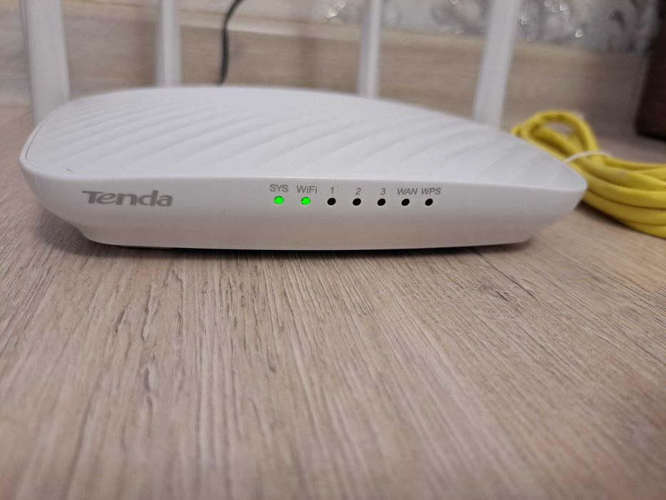 Wi-Fi роутер Tenda F9