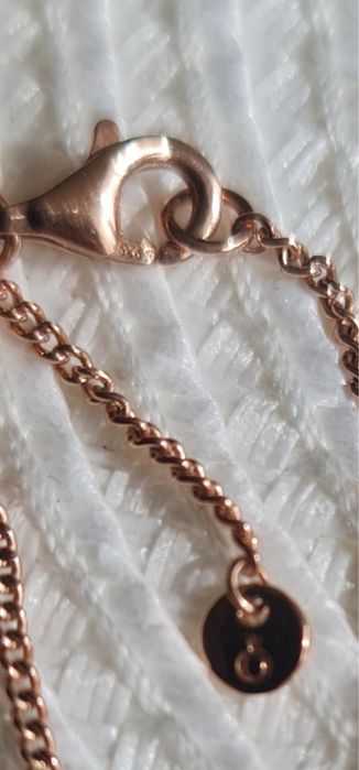 Сребърно колие с розово злато Pandora