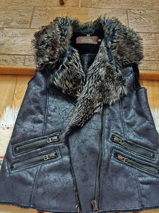 Vesta imblanita Berska L