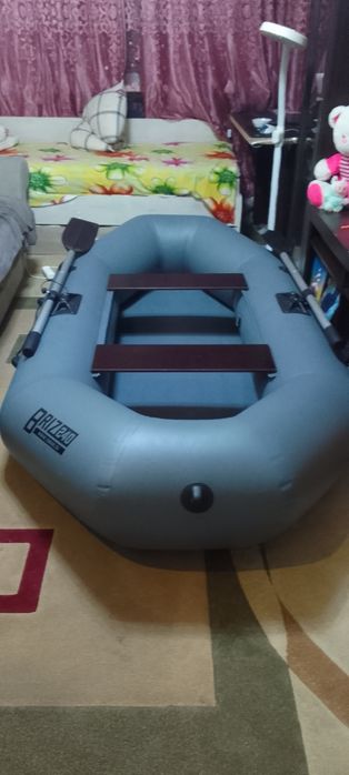 Лодка ТОНАР БРИЗ 240