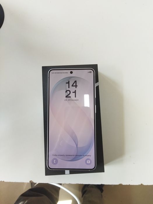 Samsung s26 12/256 gb