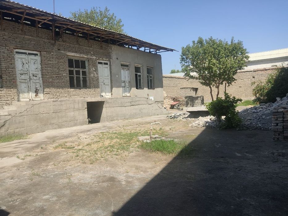 Uy srochna sotiladi gaz suv svet bor