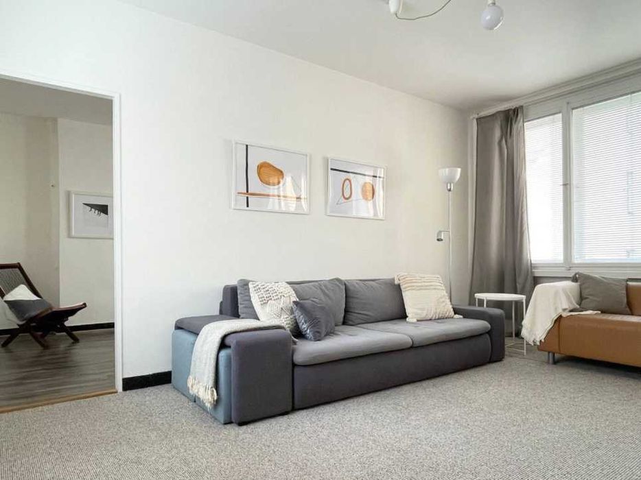 Дава се под наем Двустаен апартамент в Пловдив, Тракия - 63 кв.м за 318.75 € - Снимка #2