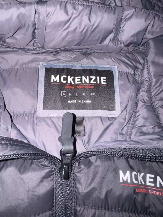 Яке Mckenzie.