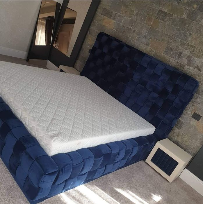 Pat dormitor tapitat impletit manual