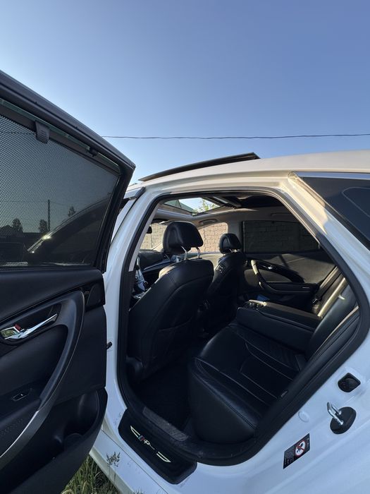 Грендеур HG 2012 года