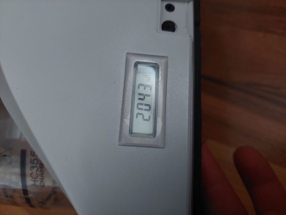 Aparat de apnee cu umidificator Fisher & Paykel hc 221, folosit putin