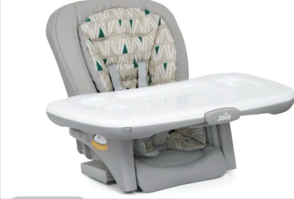 Продам детский стульчик Joie