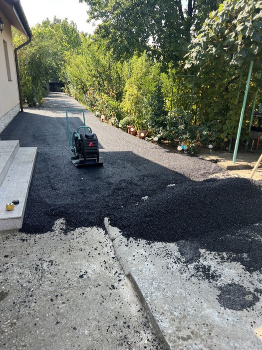 Asfaltare curte Prahova