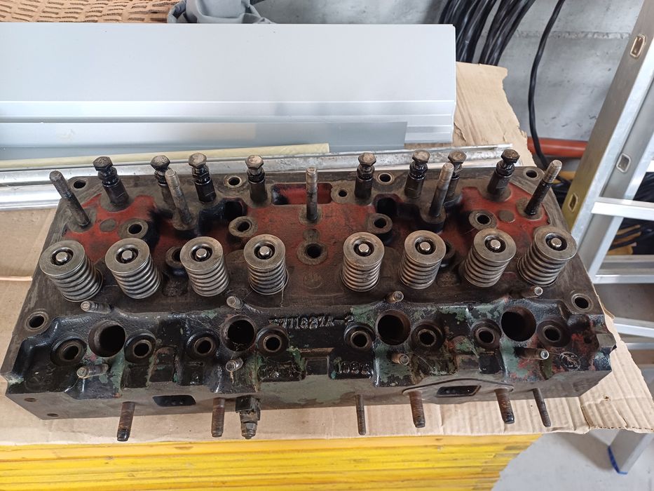 Продавам Глава за Перкинс