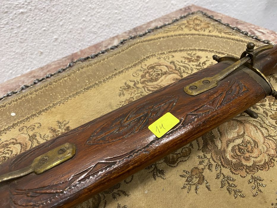 Нож и вилица за барбекю с кания от тик