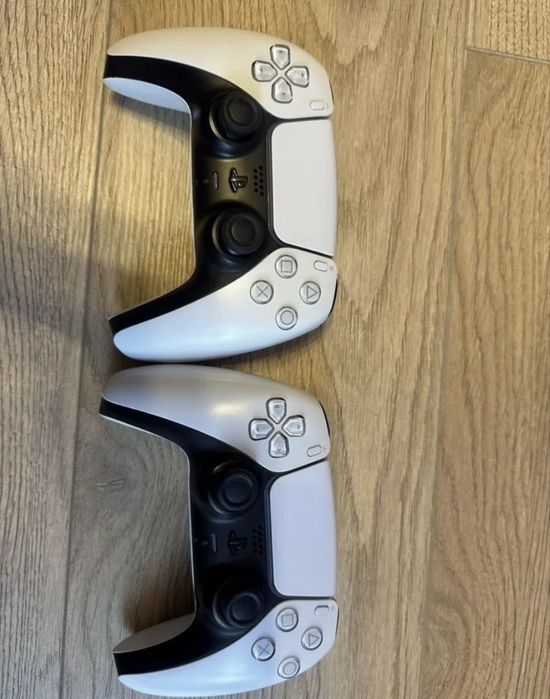 Продам PlayStation 5 срочно
