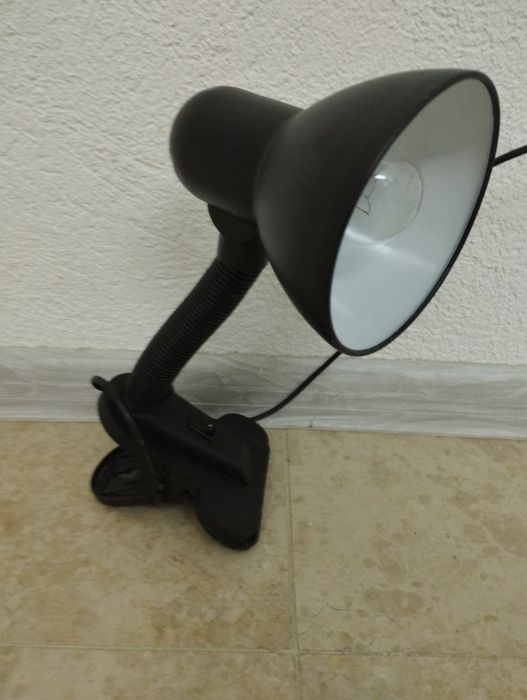 Нощна лампа за закачалка