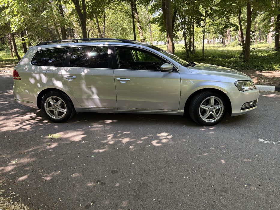 VOLKSWAGEN Passat 2012 — imagine 4