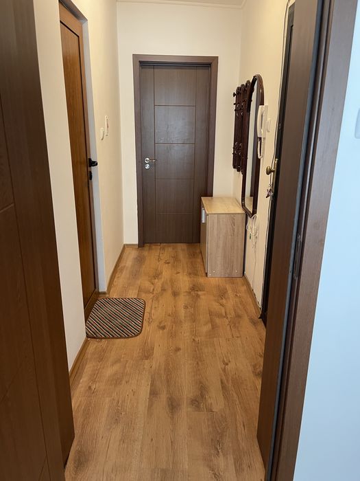 Дава се под наем Двустаен апартамент в Бургас, Център - 78 кв.м за 408 € - Снимка #7