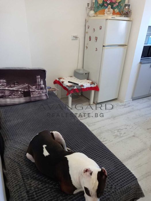 Продава се Тристаен апартамент в Пловдив, Младежки Хълм - 76 кв.м за 2303 €/кв.м - Снимка #4