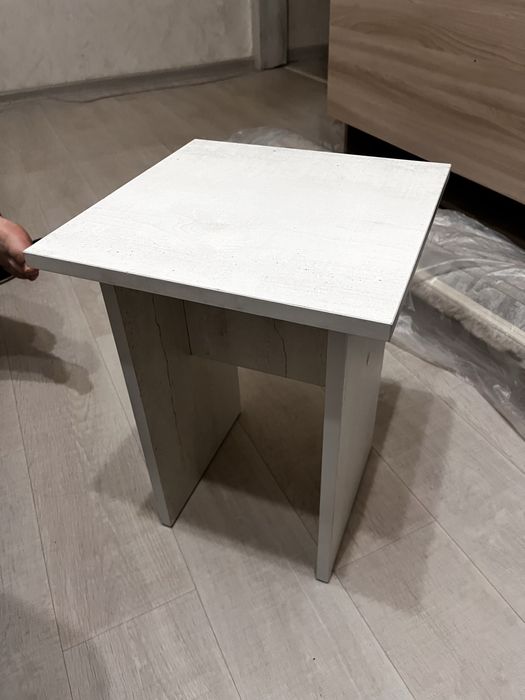 Продам кухонные табуреты