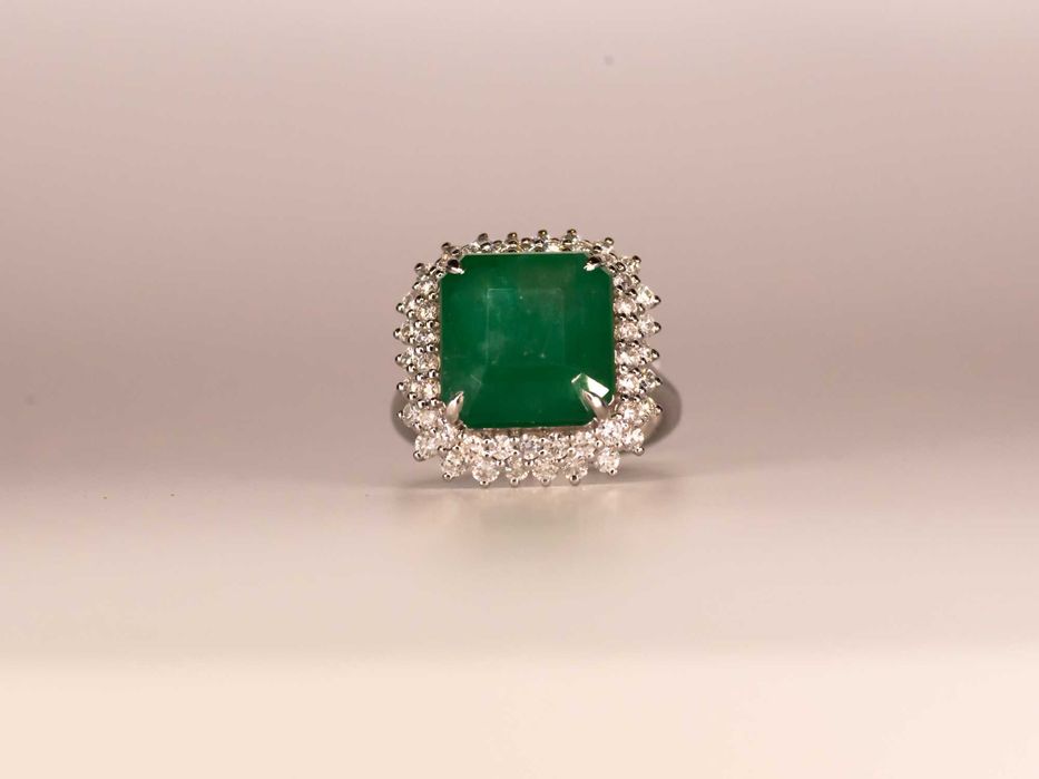 Inel 14K, smarald natural 6.69ct Zambia și 1.16ct diamante Certificat