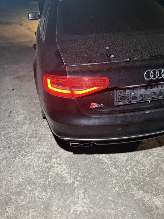 Оригинални LED стопове Audi S4 B8.5 A4 B8.5 Facelift комплект 4 броя