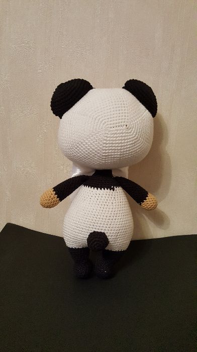 Бонни в костюме панды