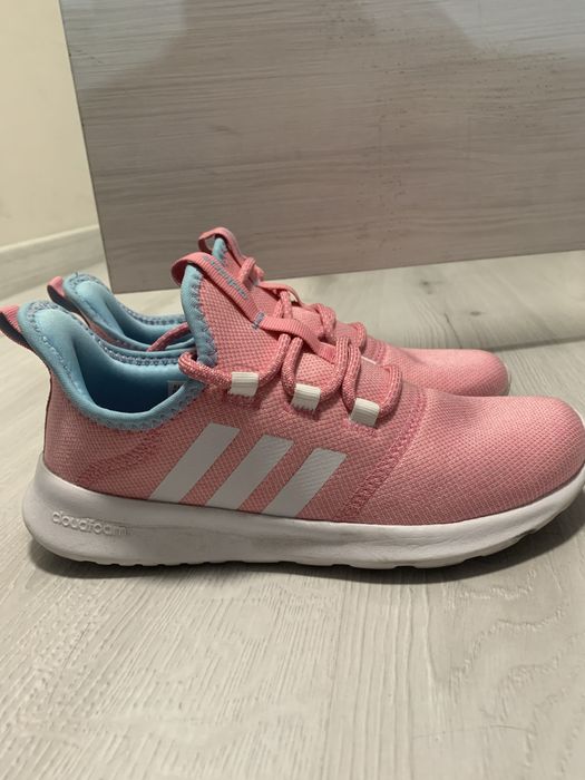 Адидас маратонки