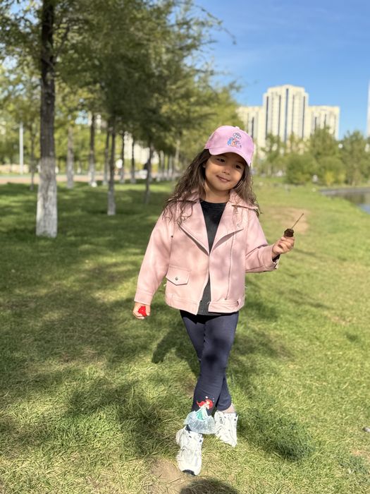 Продам кожаные куртки