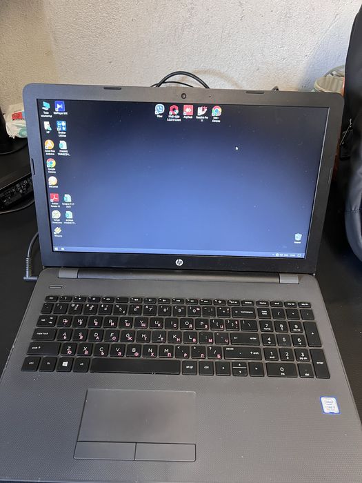 Стари лаптопи MSI и HP