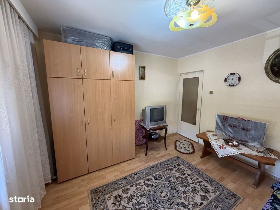 Garsoniera de vanzare - Scoala nr. 8, parter