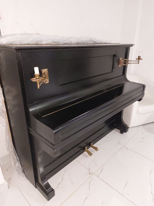 Pianina Grotrian Steinweg ( transport gratuit)