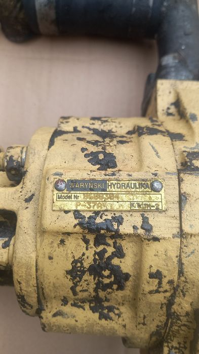 pompa hidraulica Vola Stalowa / pompe incarcator frontal vola