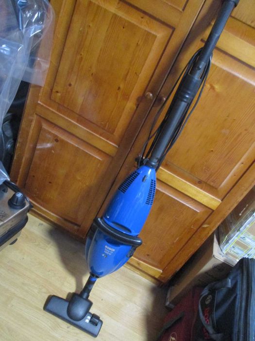 aspirator bosch 1300-W