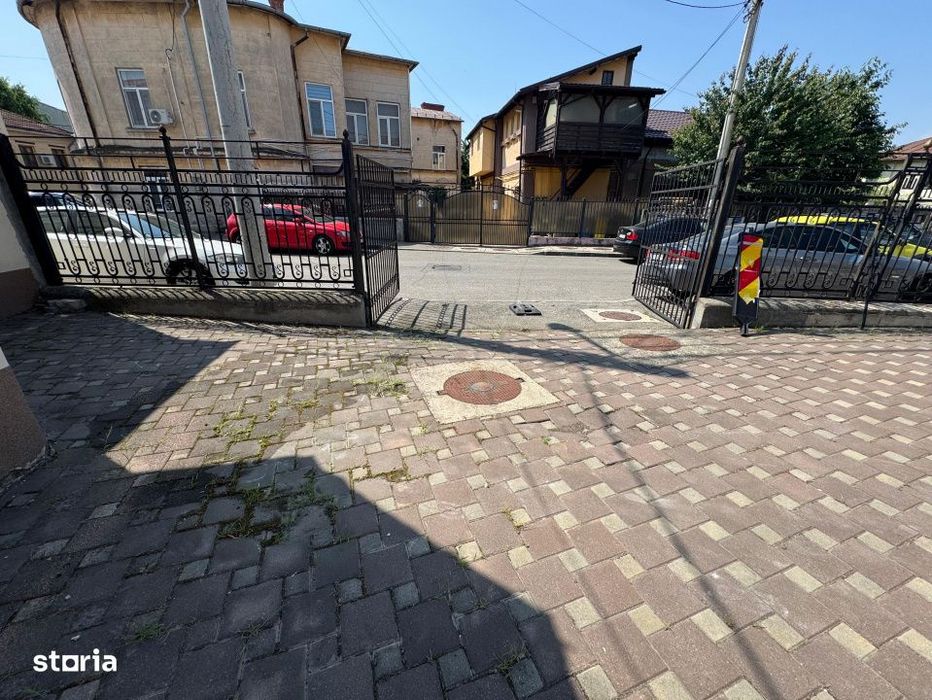 Spatiu comercial Ultracentral stradal,73mp, curte, cu posibilitate ext