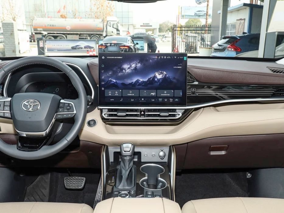 Toyota Highlander Premium