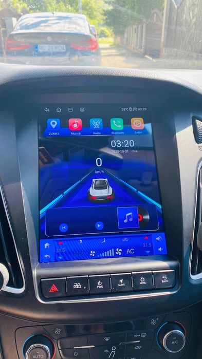 Ford Focus 2015 Titanium MK3, Carplay.5 automat, 150 cai, accept schimb