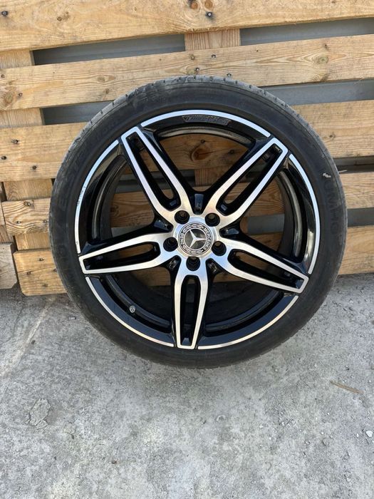 Mercedes AMG 19” джанти с чисто нови летни гуми