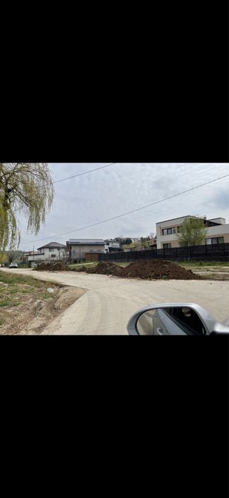 Teren Banu Maracine 500 mp gaze canalizare curent apa