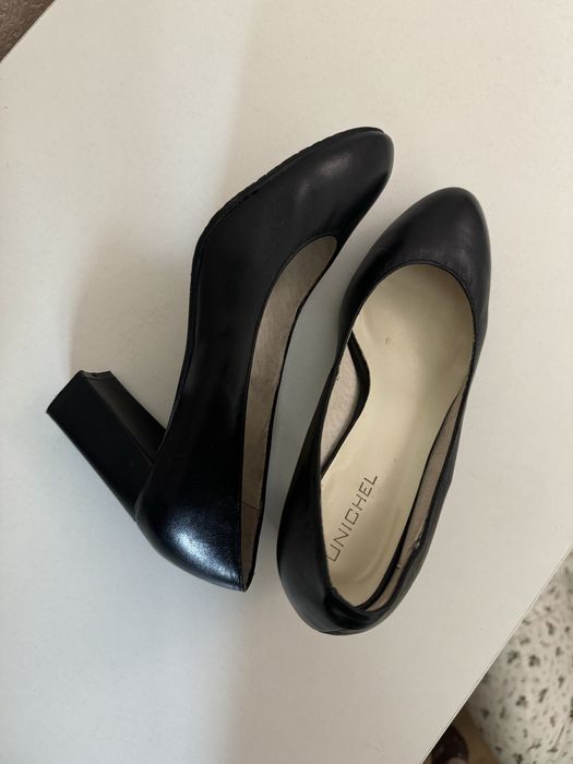 Классические туфли женские