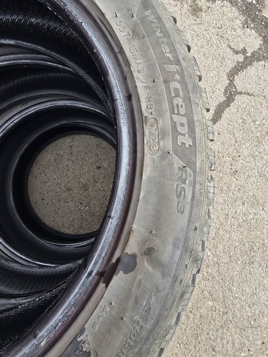 Зимни гуми Hankook 225 50 17