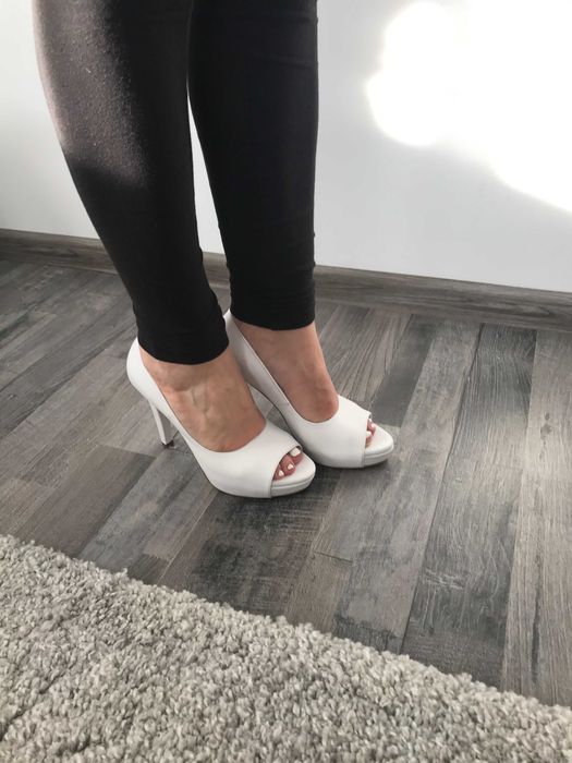 Pantofi mireasa marimea 35