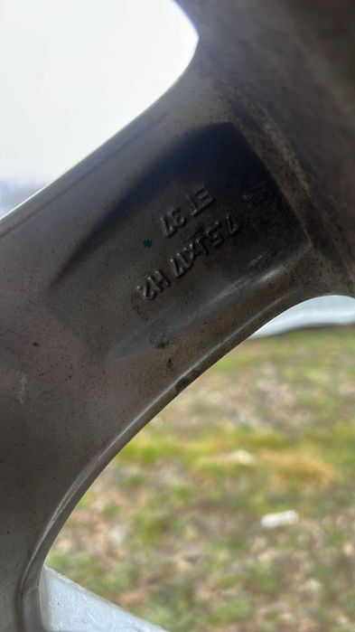 Jante aliaj cu anvelope 225/50R17 V XL 5x114.3