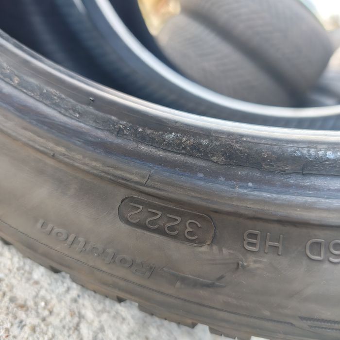 Anvelope 245/40R19 marca Hankook, DOT 2022,M+S,5.5 mm