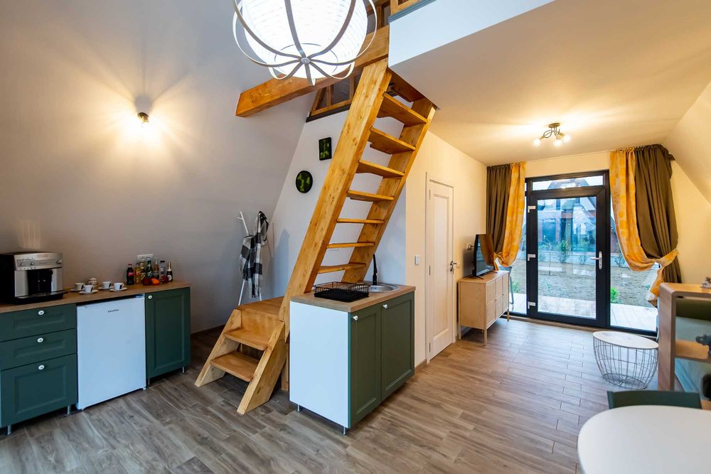 Complex A-frame Herneacova - 2 cabane construite + 2 in proiect, suprafata teren 2800 mp