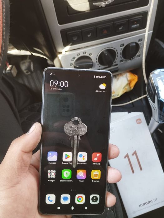 Xiaomi 11T moonlight white