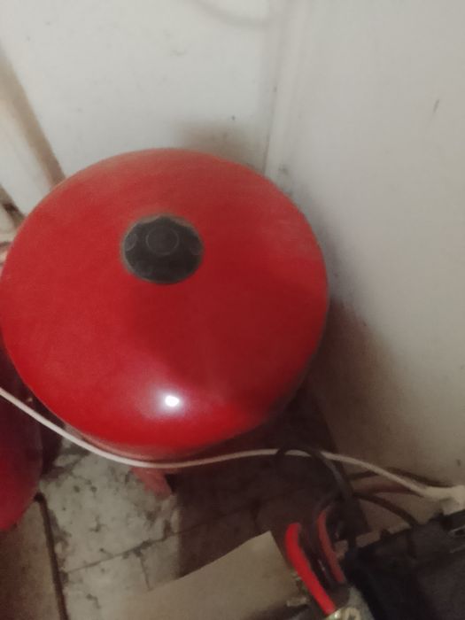 Centrala pe lemne și boiler!