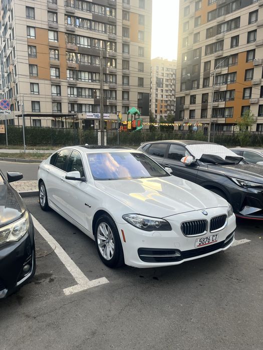 BMW 528i 2twin turbo 2014.