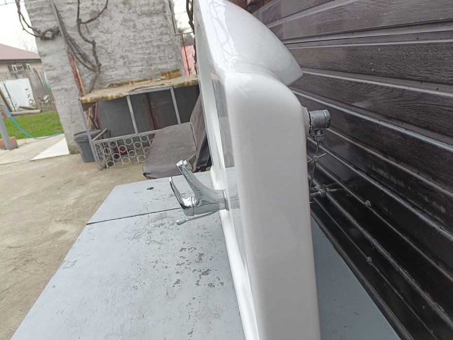 Chiuvetă baie in stare bună