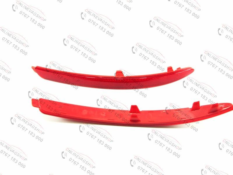 Catadioptru ,Ochi pisica, Reflectorizant bara spate Skoda Octavia 2 FL