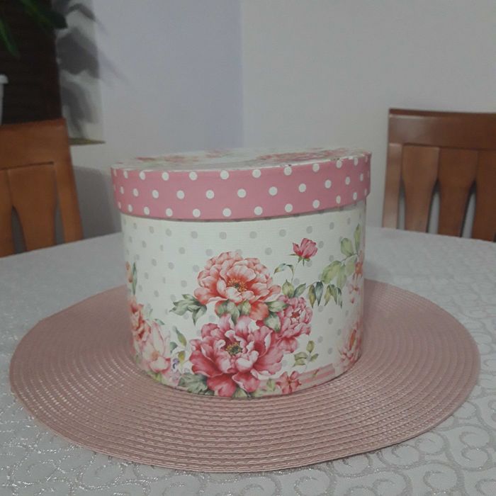 Кутия за  бижута или цветя