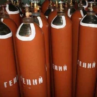 Гелий в баллонах